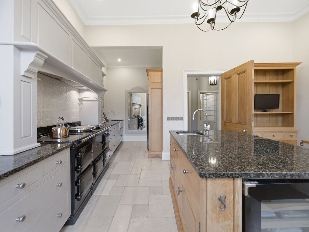 Additional image 14 of 6 bed town house to rentAnn Street, Edinburgh EH4