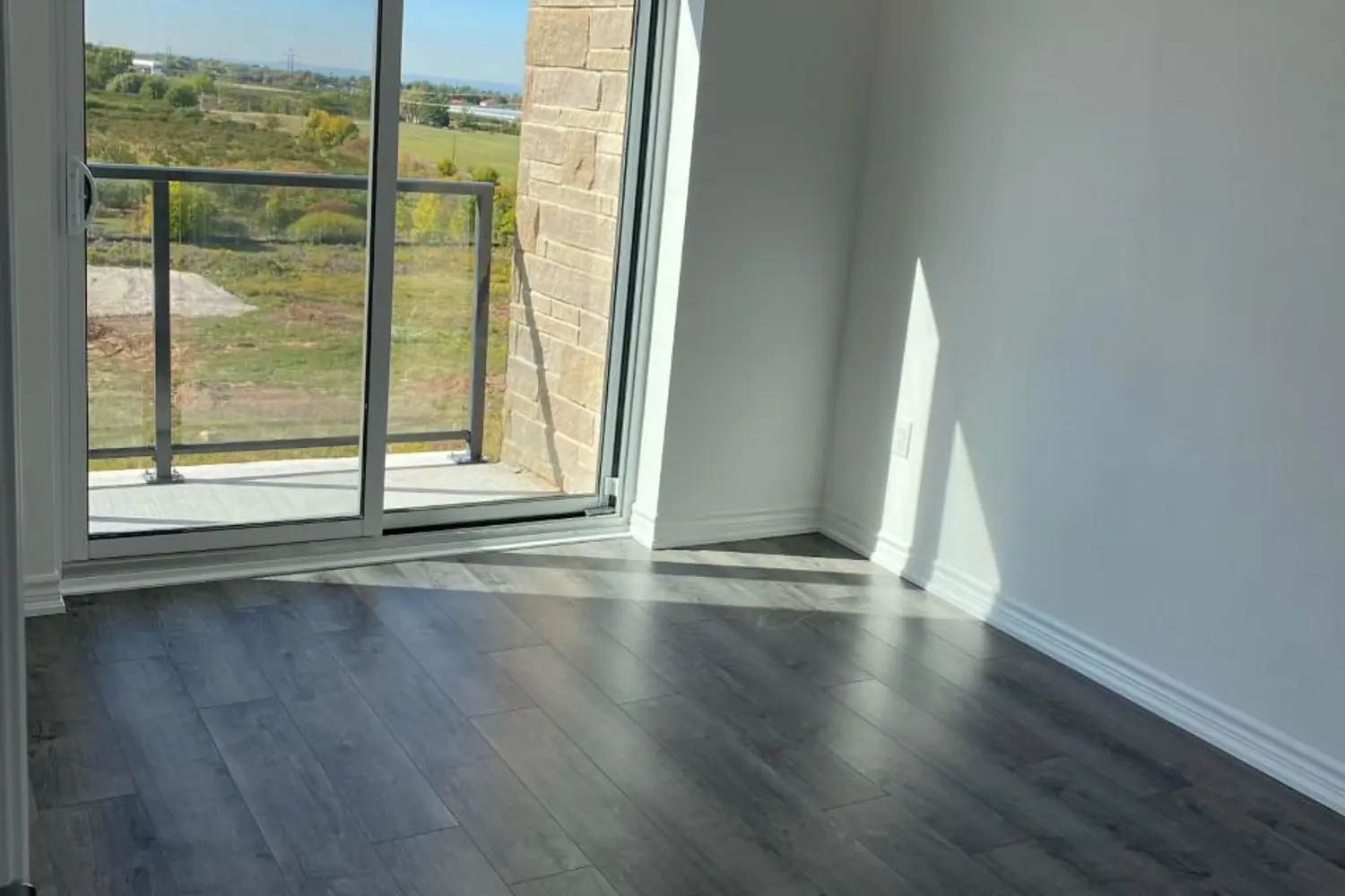 Additional image 8 of 5055 Greenlane Road 604