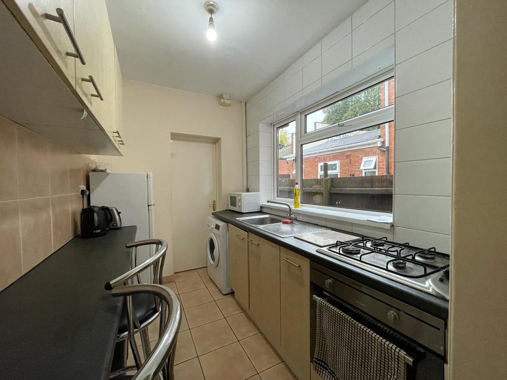 Warwards Lane - 3 bed, Selly Oak, West Midlands, B29