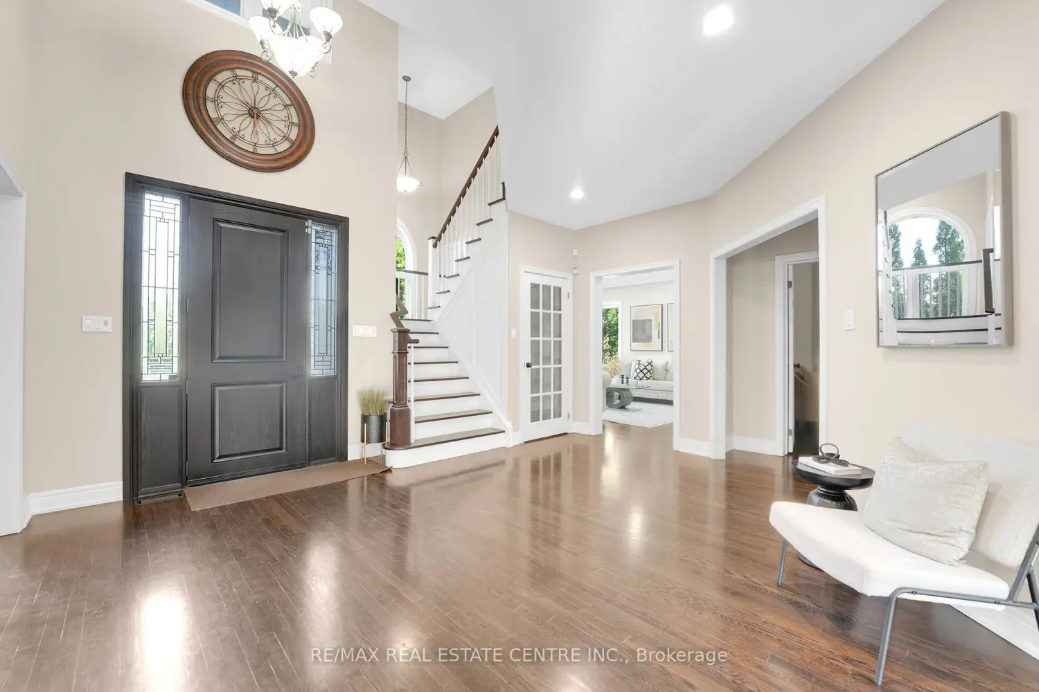 Additional image 3 of 11135 Menzies Court