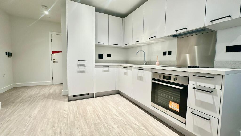 Additional image 9 of Brand New Home- Glasswater Locks, Birmingham, B4