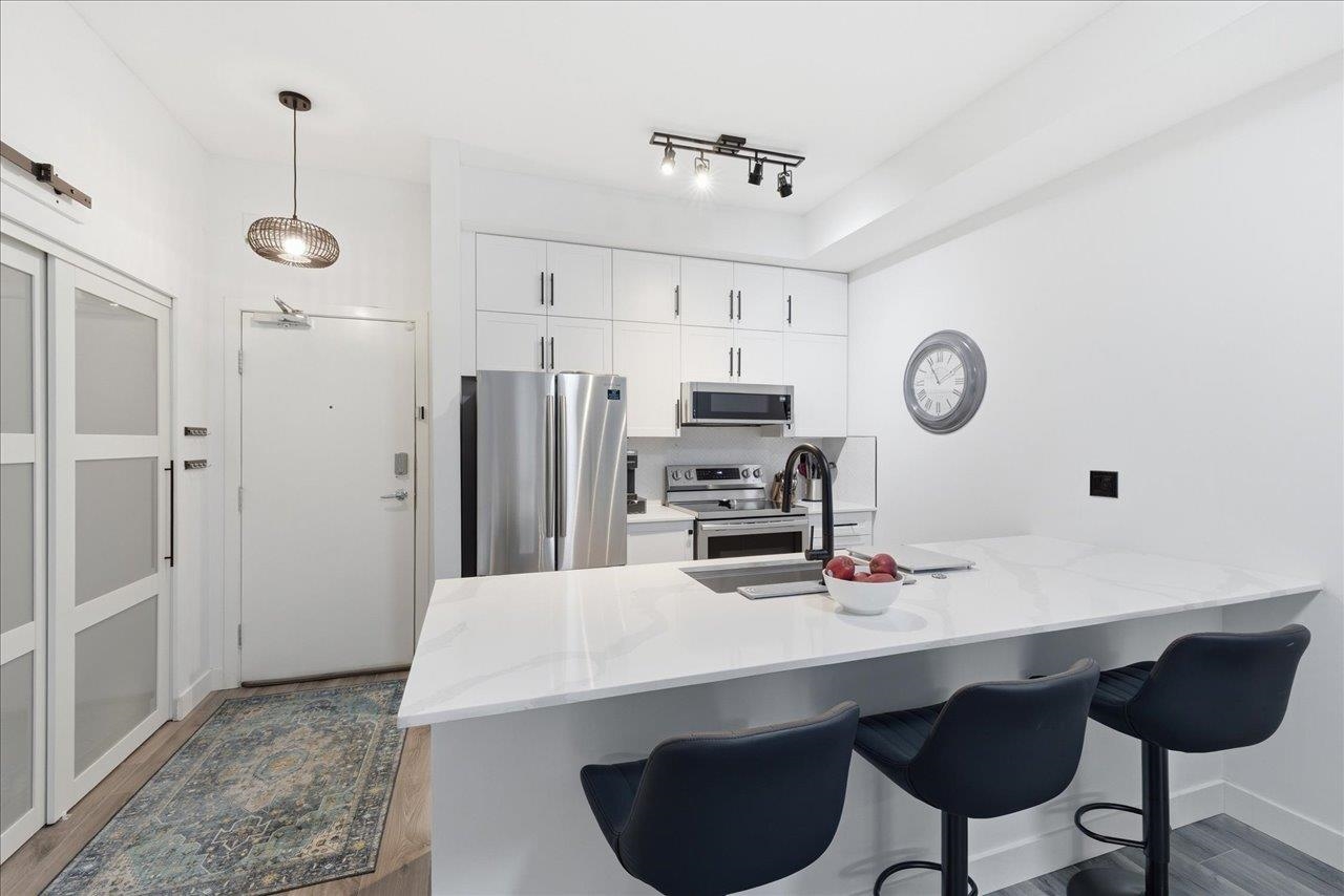 Additional image 4 of 111-10088 148th Street, Surrey, BC, V3R 3M9