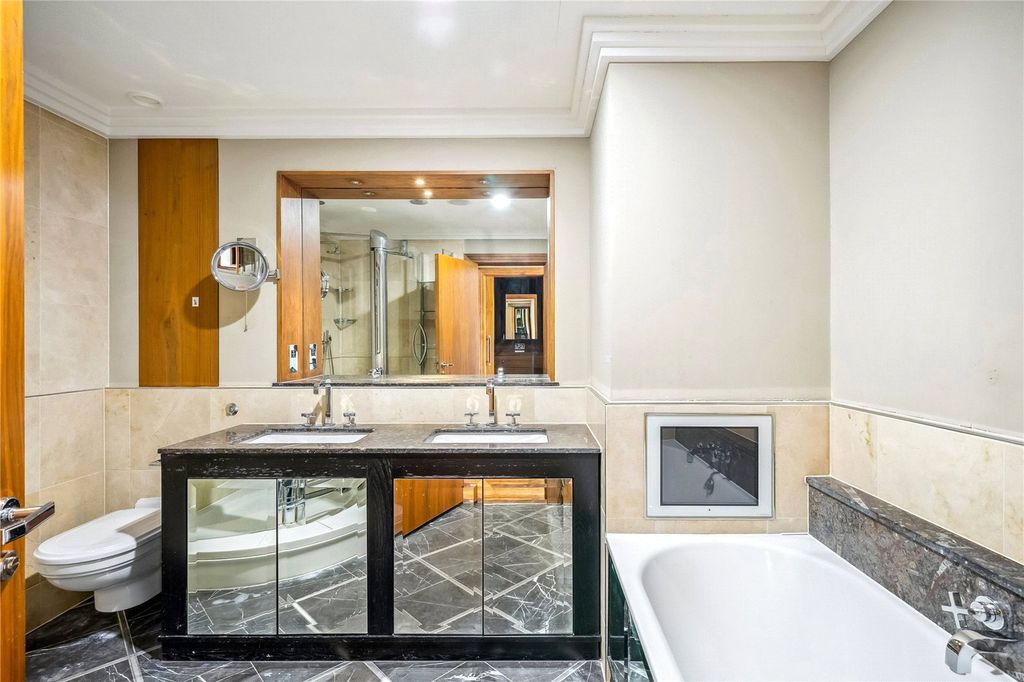 Additional image 10 of 3 bed flat to rentCharters Road, Ascot, Berkshire SL5