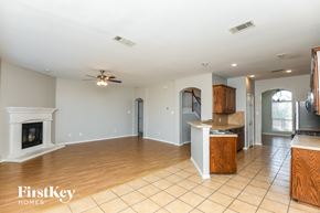 Additional image 3 of 6321 Melanie Drive, Fort Worth, TX, 76131