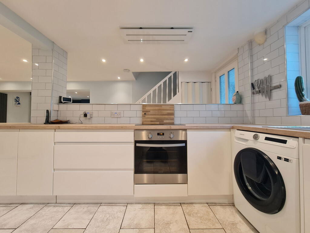 Additional image 11 of Sandwich Road, Eythorne, Kent