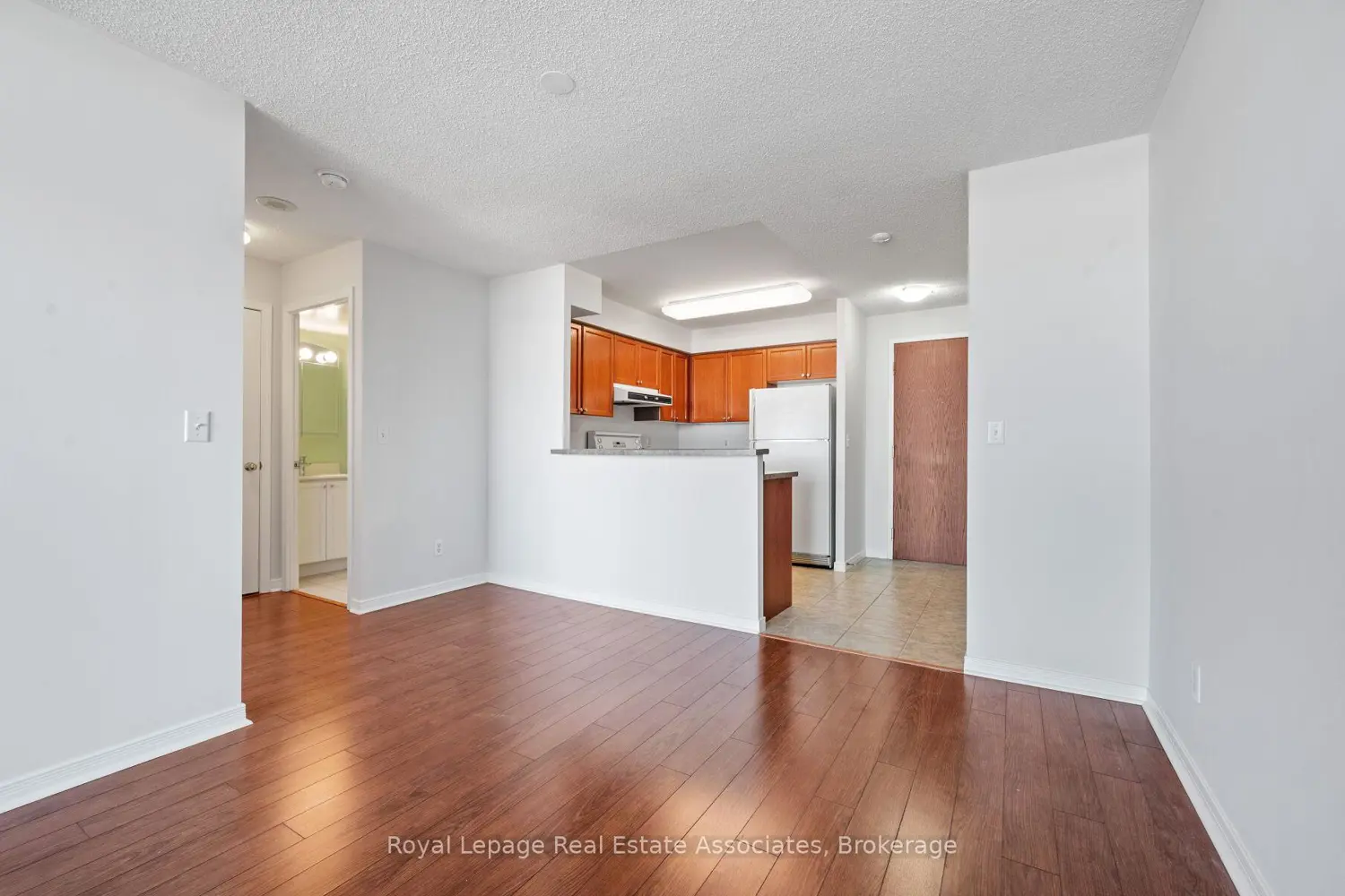 Additional image 5 of 2545 Erin Centre Boulevard 1713