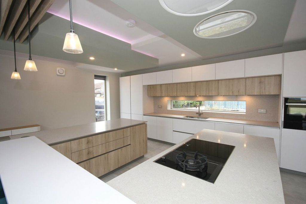 Additional image 5 of 6 bed detached house to rentLauriston Farm Road, Edinburgh EH4