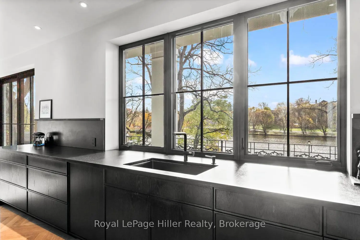 Additional image 2 of 113 William Street