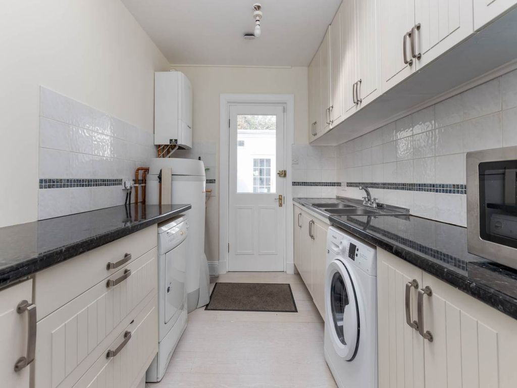Additional image 10 of 4 bed detached house to rentOrchard Drive, Craigleith, Edinburgh EH4