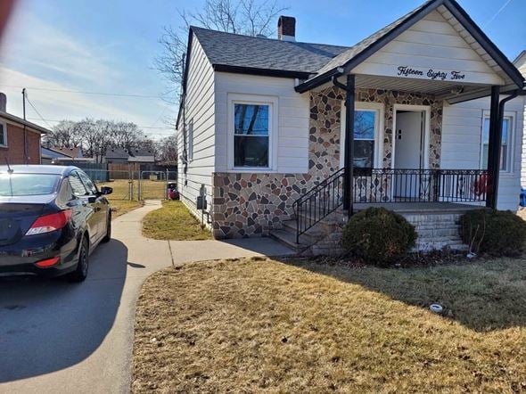 1585 George Ave, Windsor, ON, N8Y 2Y4