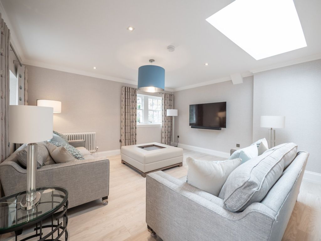 Additional image 8 of 4 bed flat to rentBelgrave Crescent, Edinburgh EH4