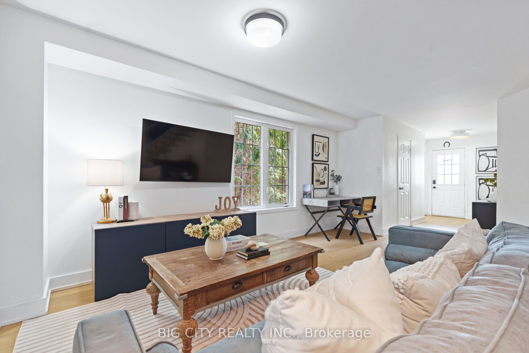 Additional image 4 of 16 Amy Court, Whitby, ON, L1R 3N7