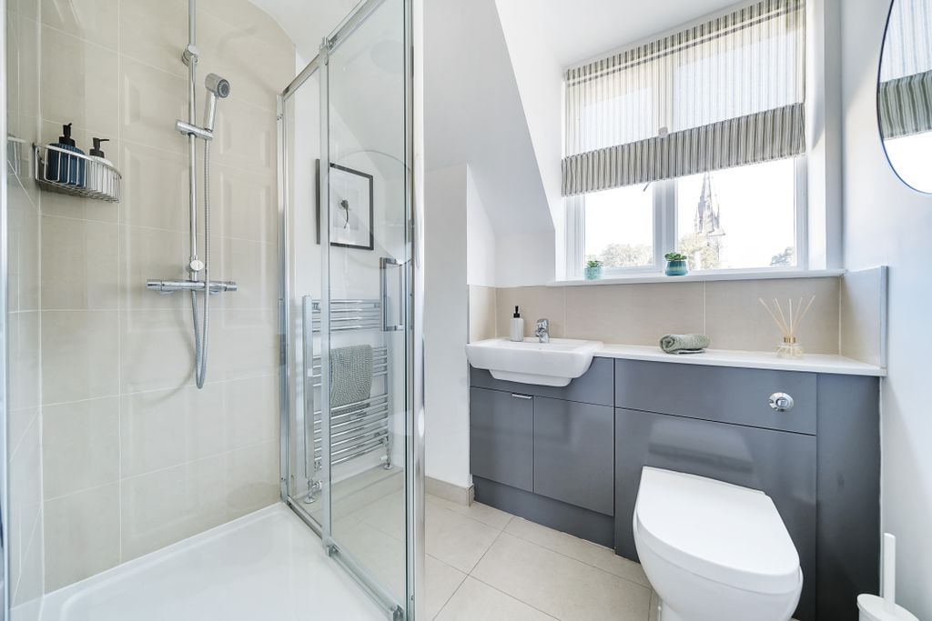 Additional image 4 of 4 bed flat to rentSouthgate Villas, St. James Lane, Winchester SO23