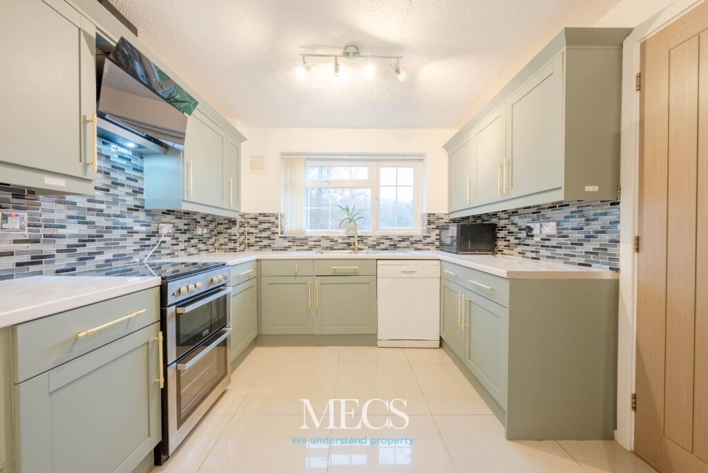 Additional image 4 of Lamont Avenue, Birmingham, West Midlands, B32 3XF