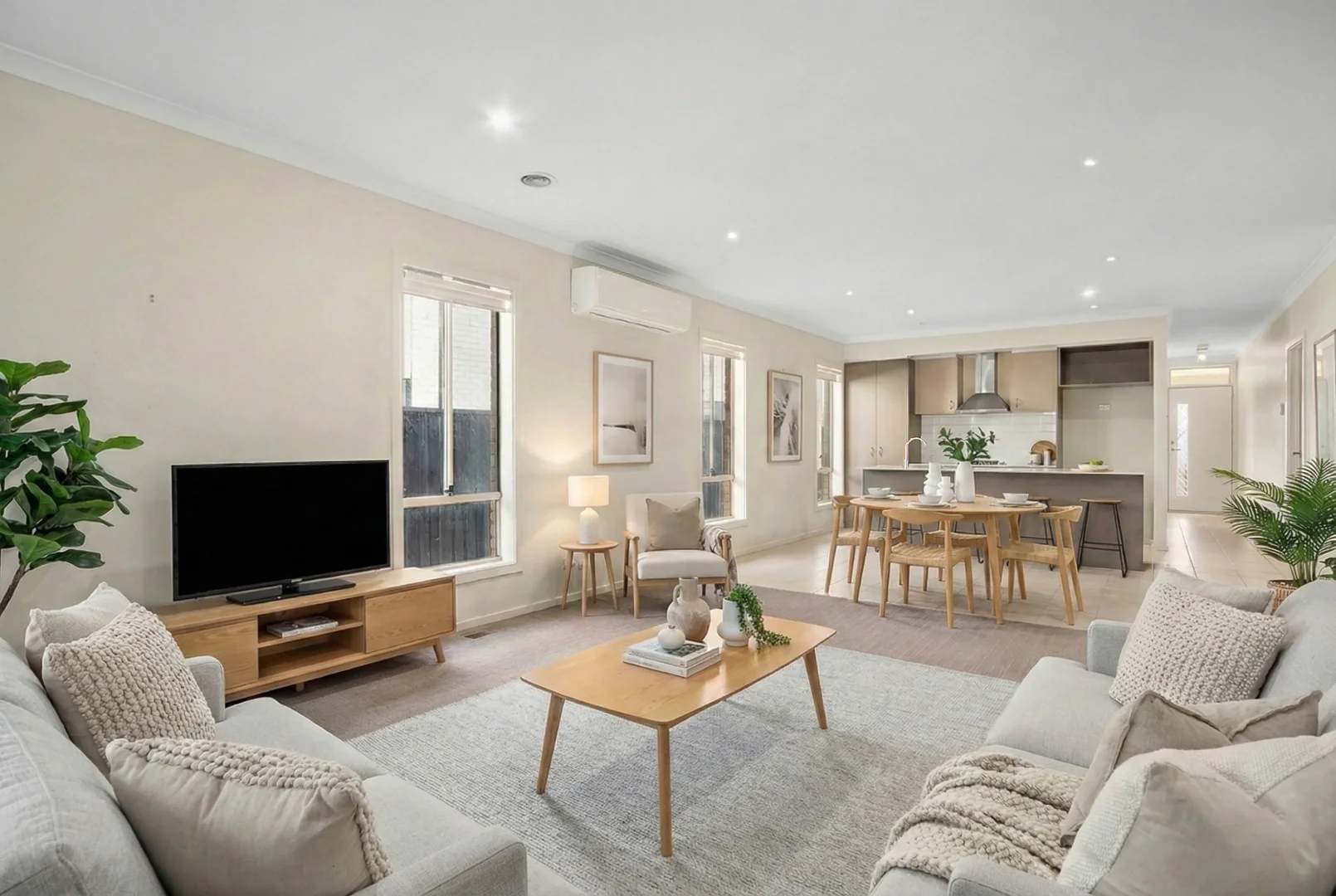 Additional image 3 of 36 Rhode Island Close, Sanctuary Lakes VIC 3030