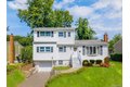 120 Glenwood Rd, Glenwood Landing, NY, 11547