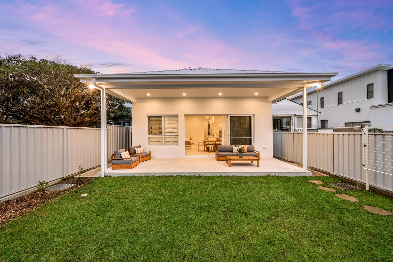 Additional image 20 of 54 Cowlishaw Street, Redhead NSW 2290