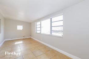 Additional image 4 of 1345 NW 188th St, Miami Gardens, FL, 33169