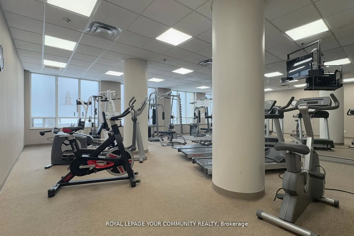 Additional image 19 of 260 Doris Avenue 1201