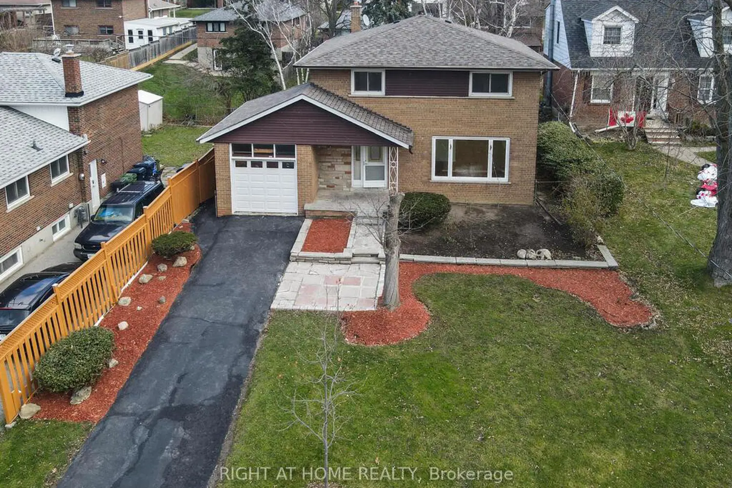 9 Allister Avenue