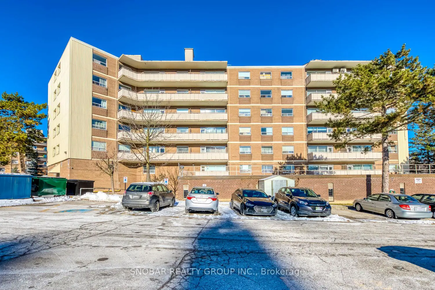 Additional image 9 of 11 Fontenay Court 504