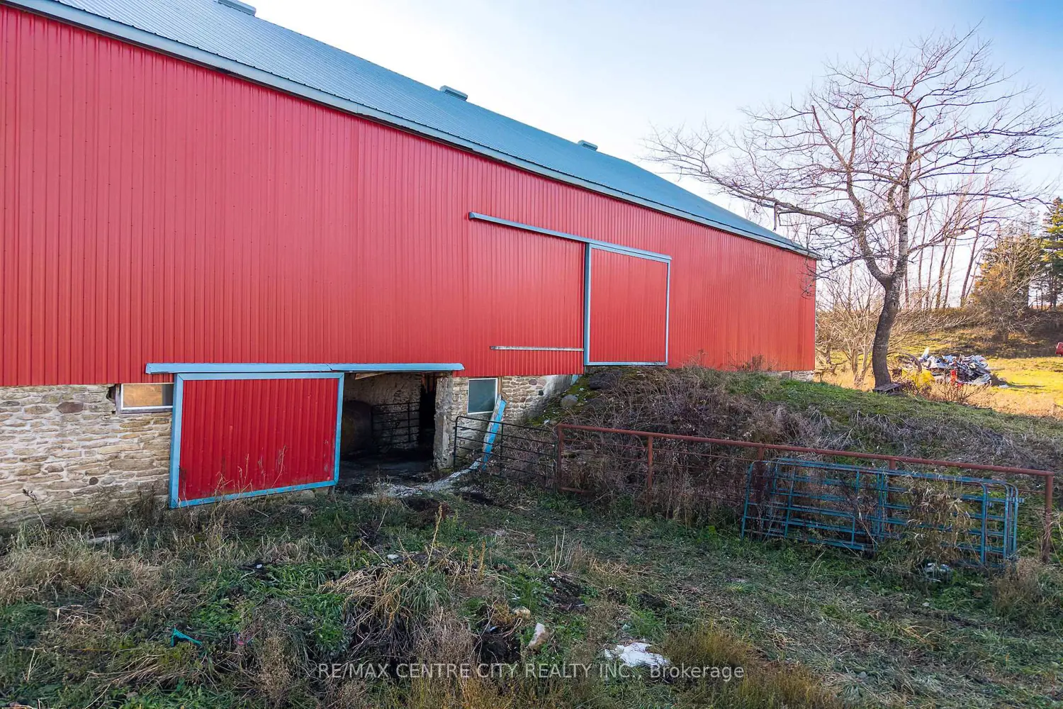 Additional image 10 of 137204 Grey Road 12