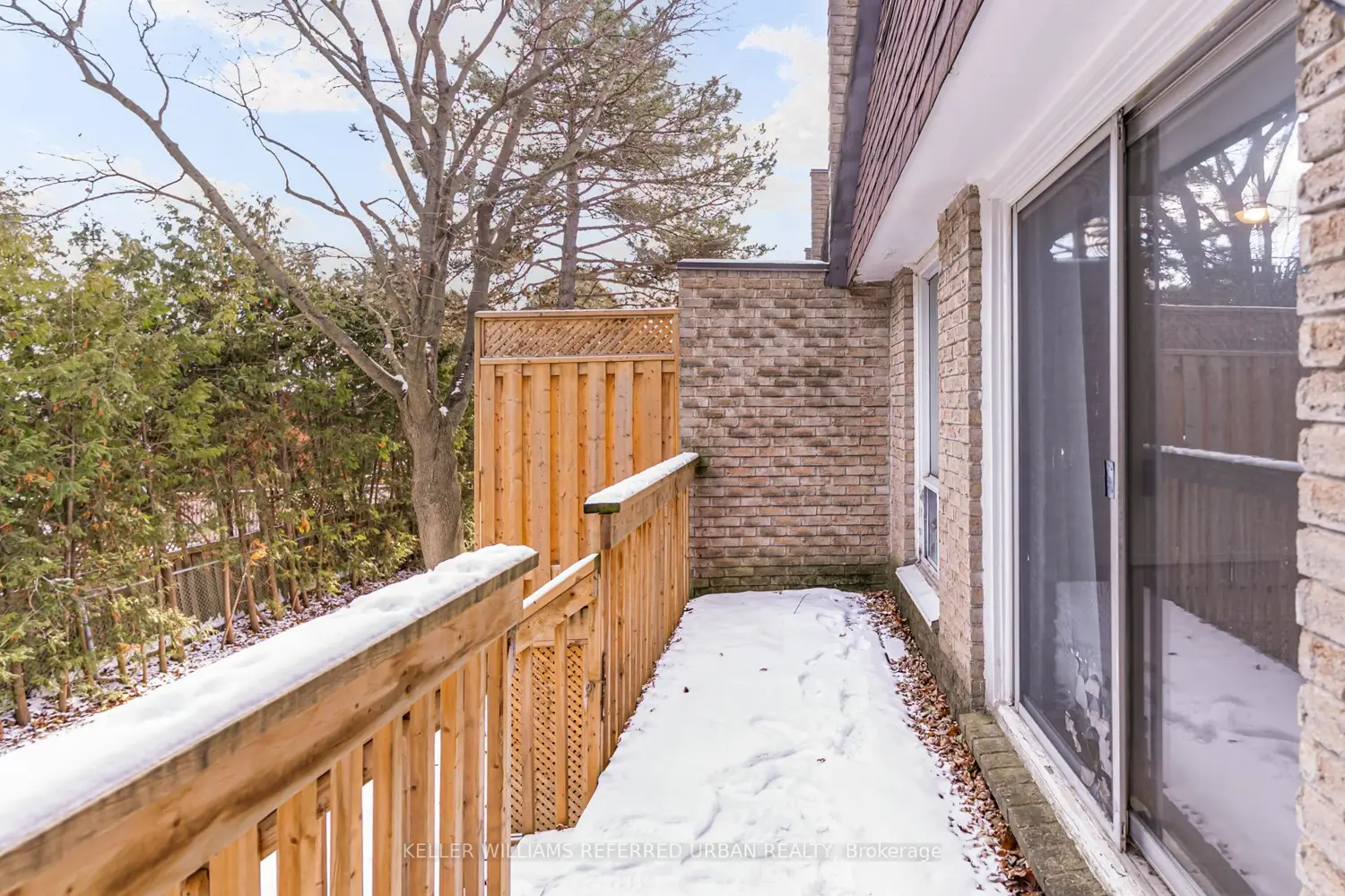 Additional image 17 of 653 Village Parkway 18