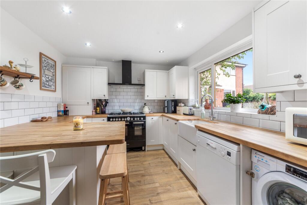 Additional image 6 of Robins Hill Drive, Alvechurch, Birmingham, Worcestershire, B48