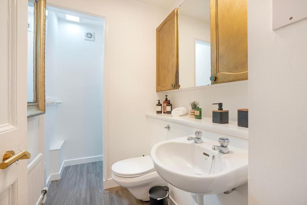 Additional image 24 of 5 bed town house to rentNorth Silver Street, Aberdeen AB10
