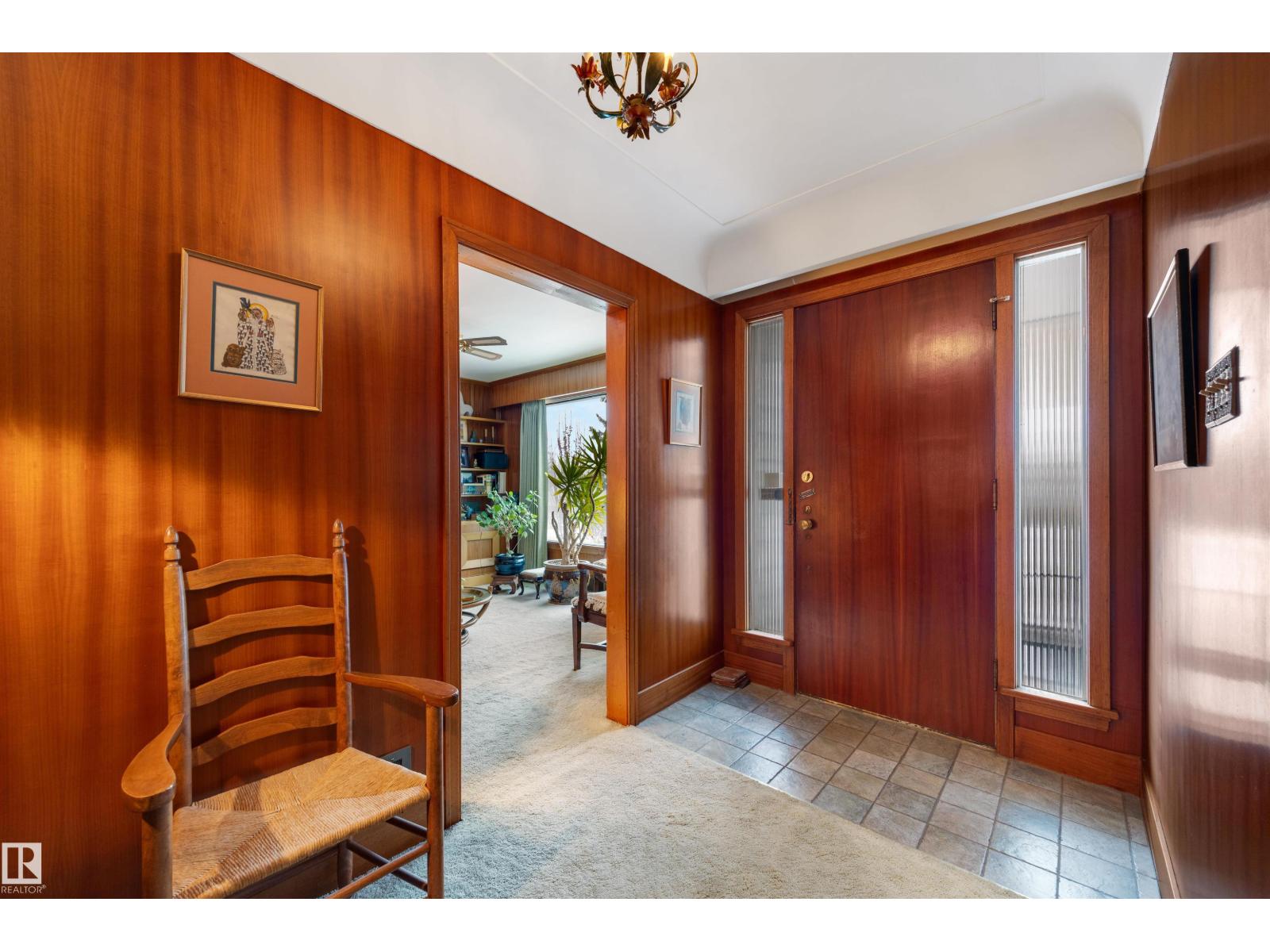 Additional image 3 of 13882 Ravine Drive NW, Edmonton, AB, T5N3M1