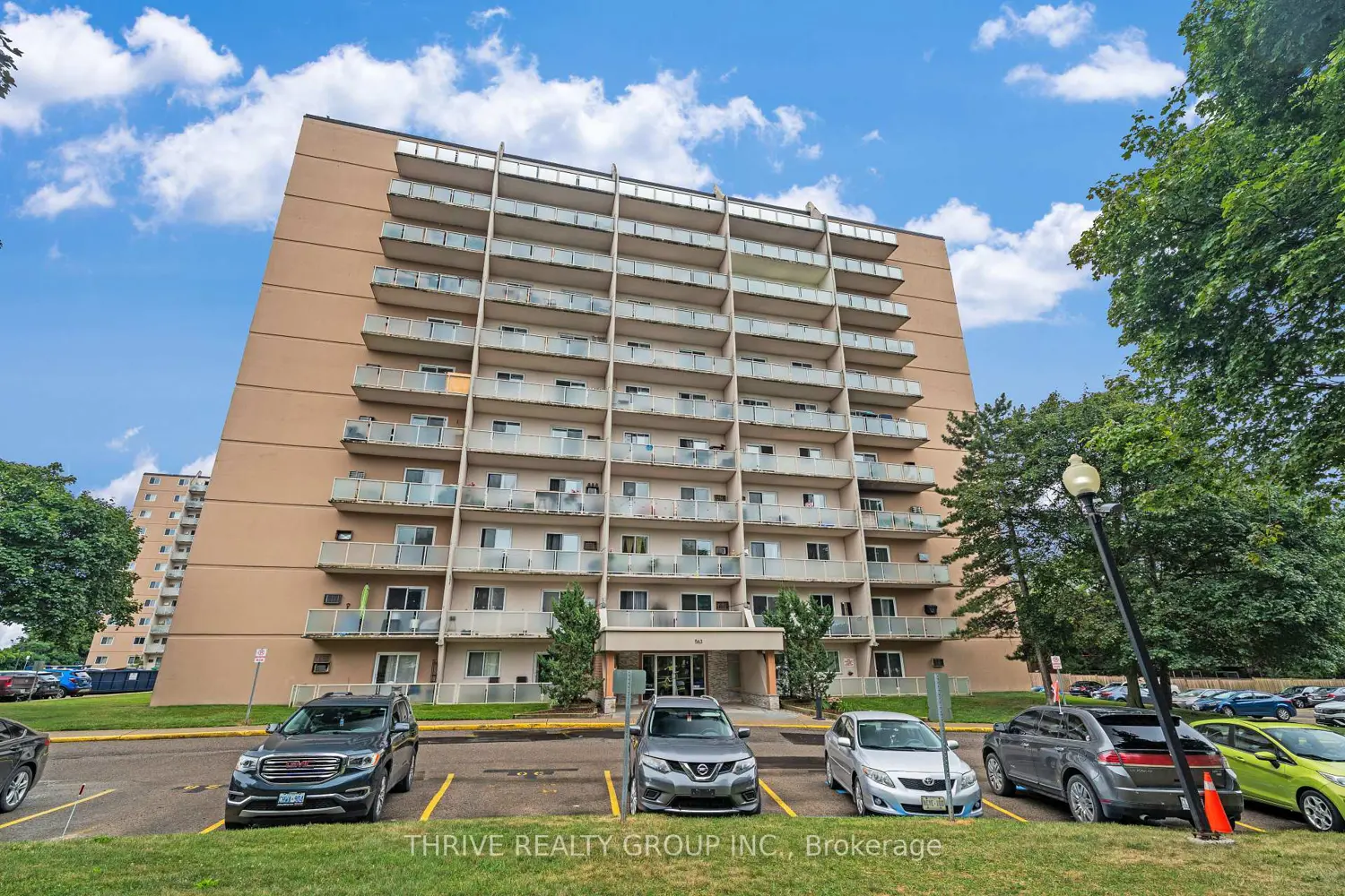 563 Mornington Avenue 610 photo 3