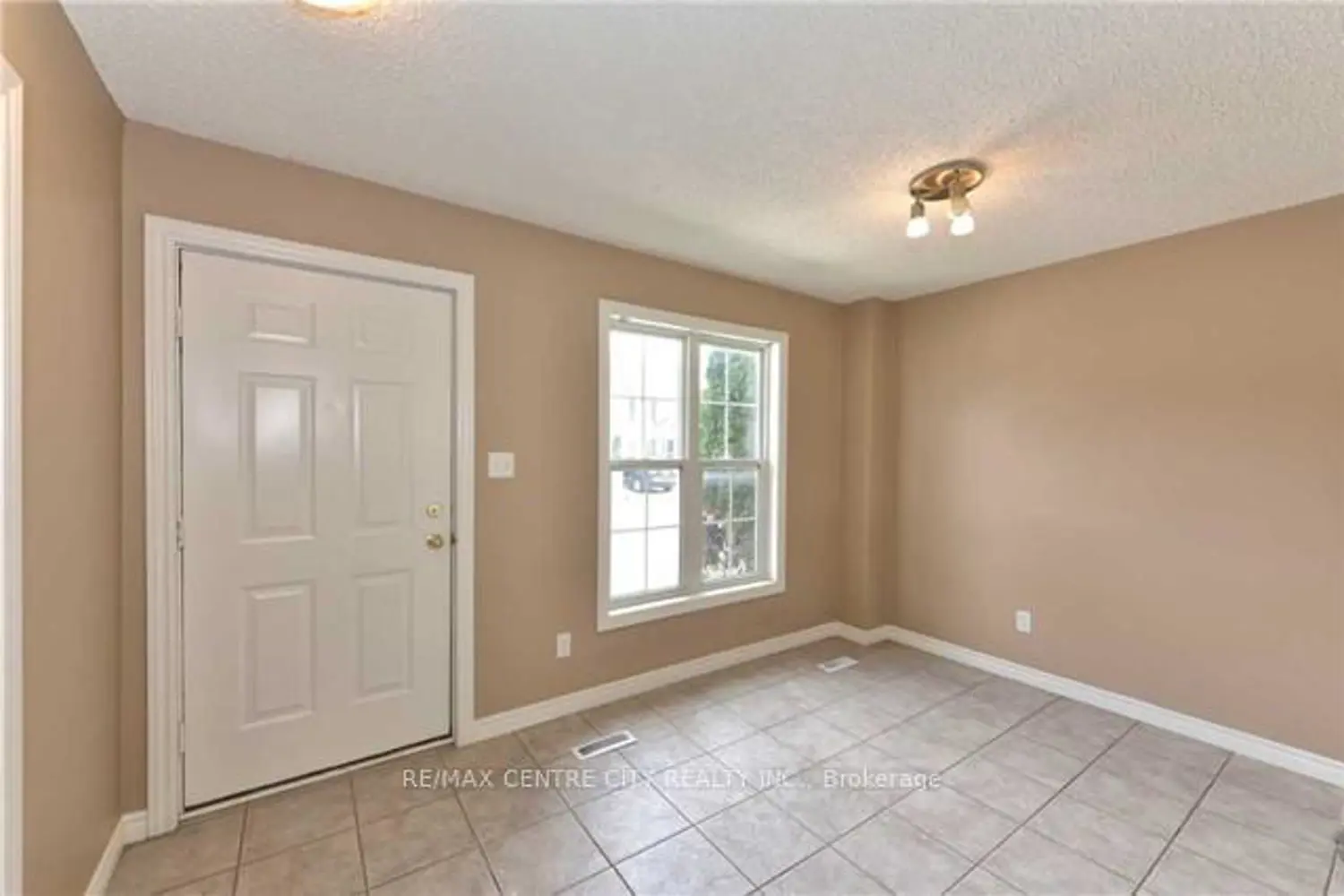 Additional image 14 of 600 Sarnia Road 31