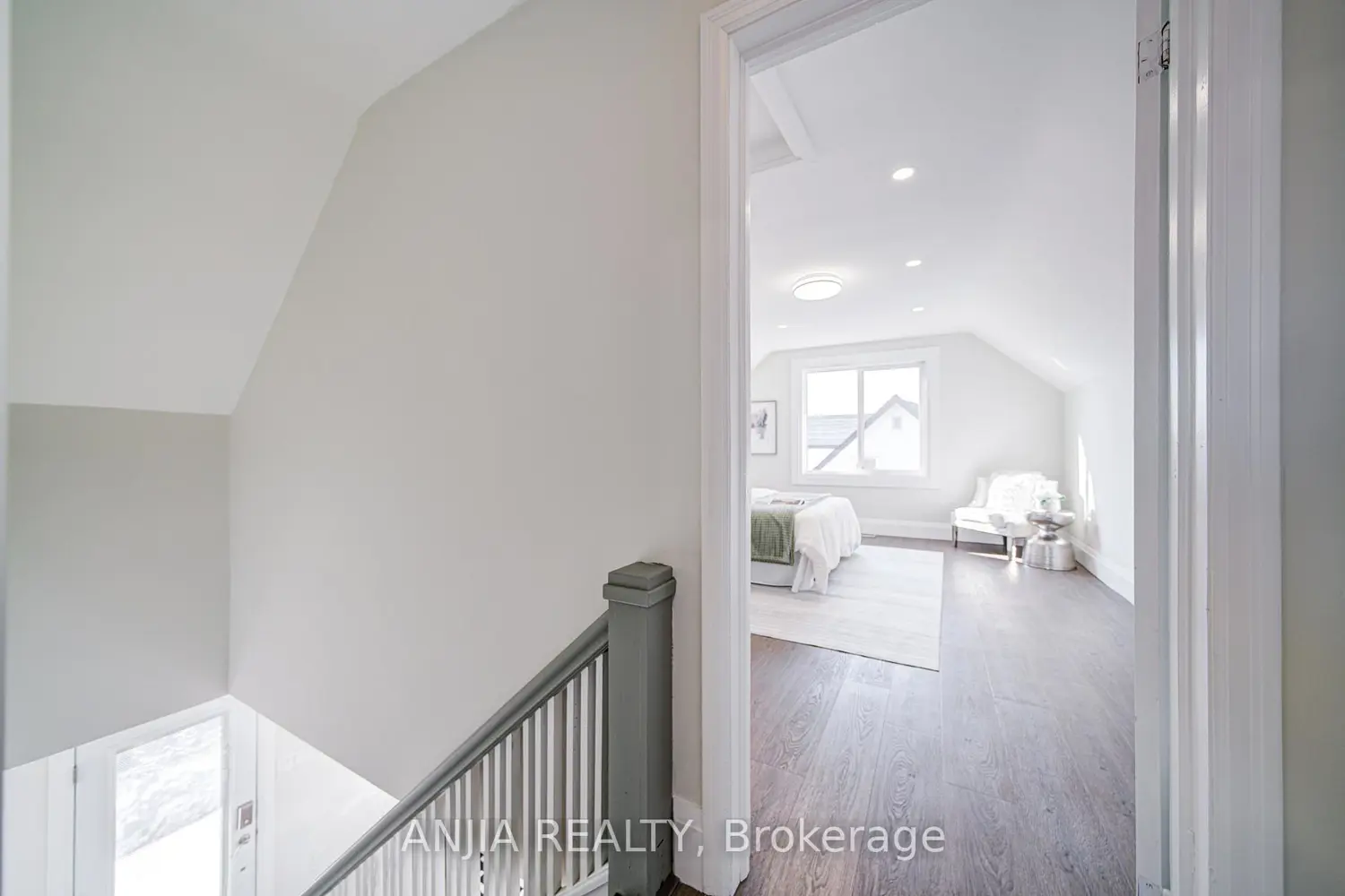 Additional image 12 of 1574 Hwy 2 Road