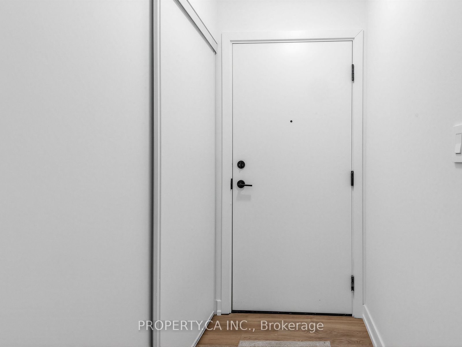 Additional image 5 of 225-556 Marlee Avenue, Toronto, ON, M6B 0B1