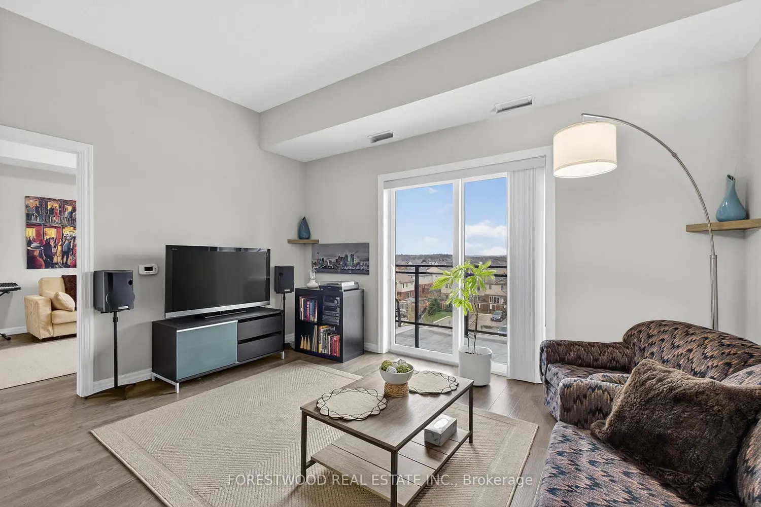 Additional image 7 of 35 Kingsbury Square 425