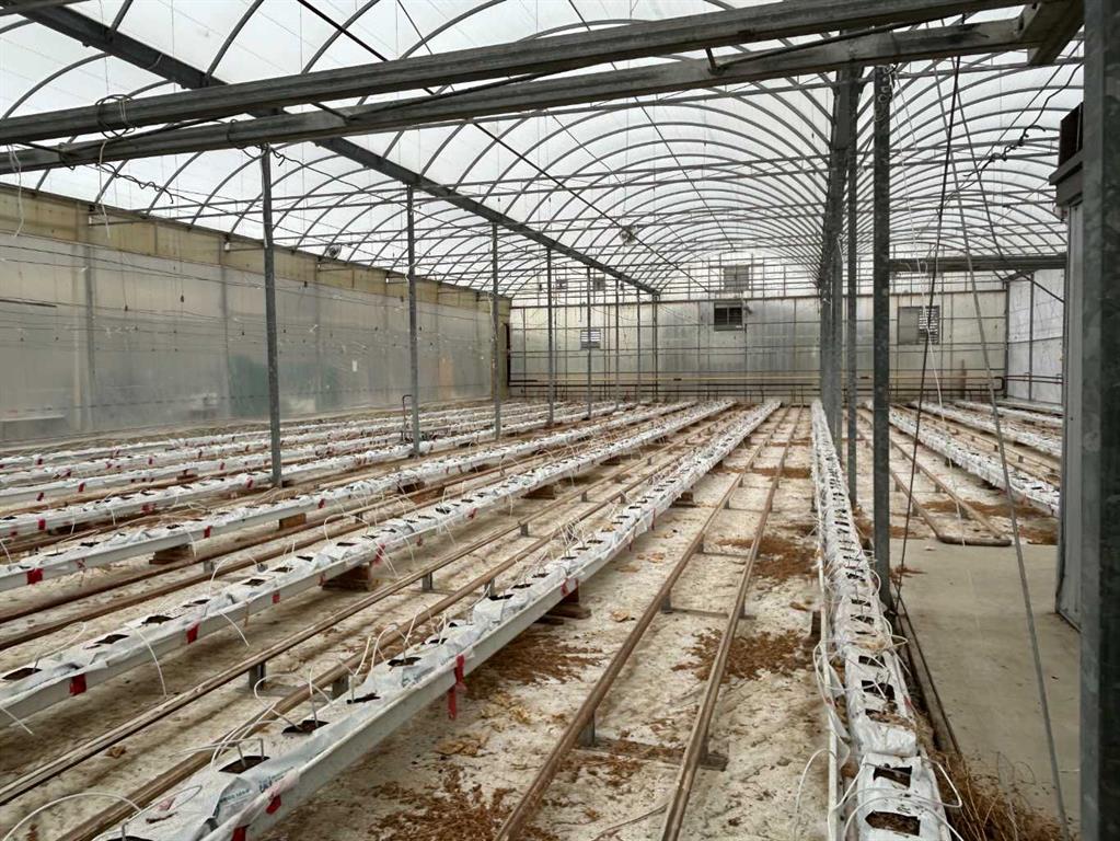 Additional image 4 of 8 6 Street SW, Redcliff, AB, T0J 2P0