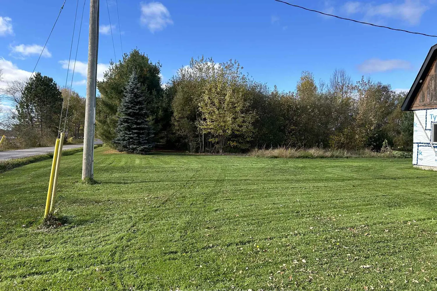 Additional image 4 of 37 Veuve River Road
