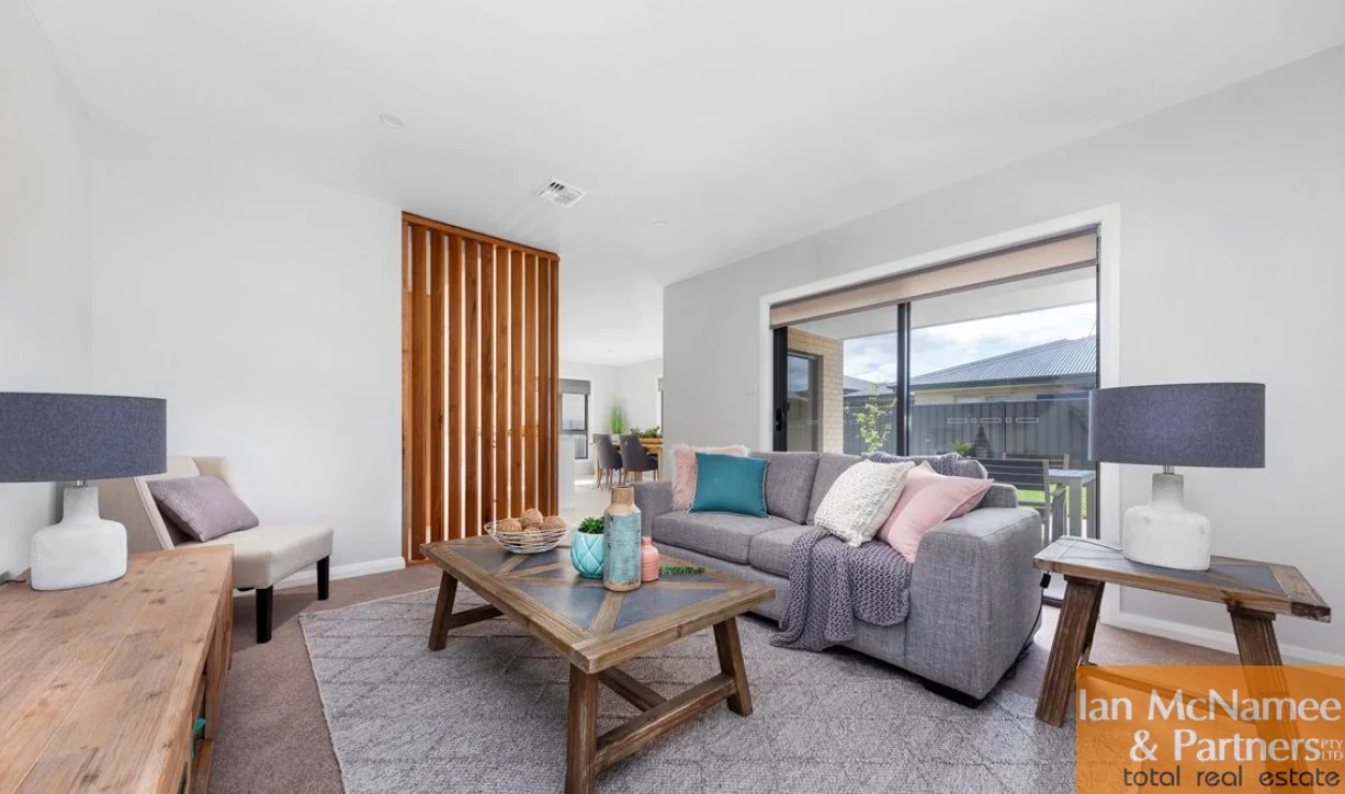 17 Sparrow Street, Googong NSW 2620