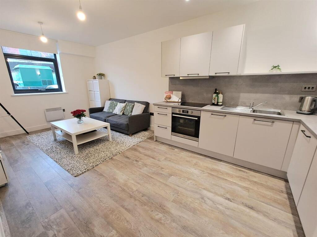 Additional image 5 of Wagon Lane, Sheldon, Birmingham