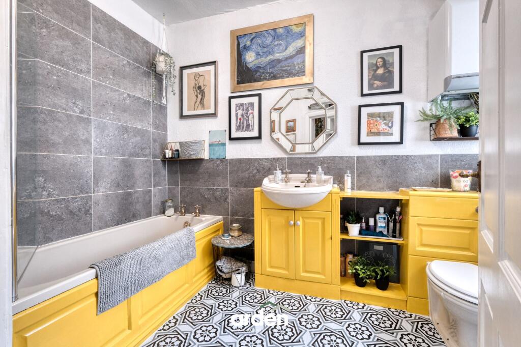 Additional image 4 of Church Street, Alcester, B49