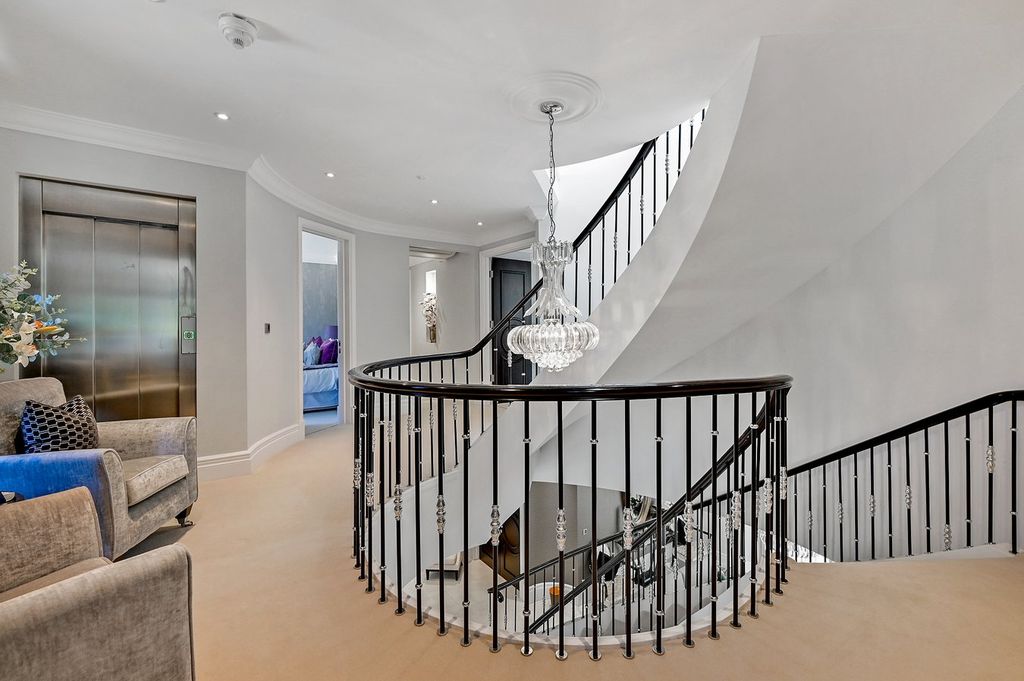 Additional image 25 of 7 bed villa to rentHeathfield Road, Burnham, Slough SL1