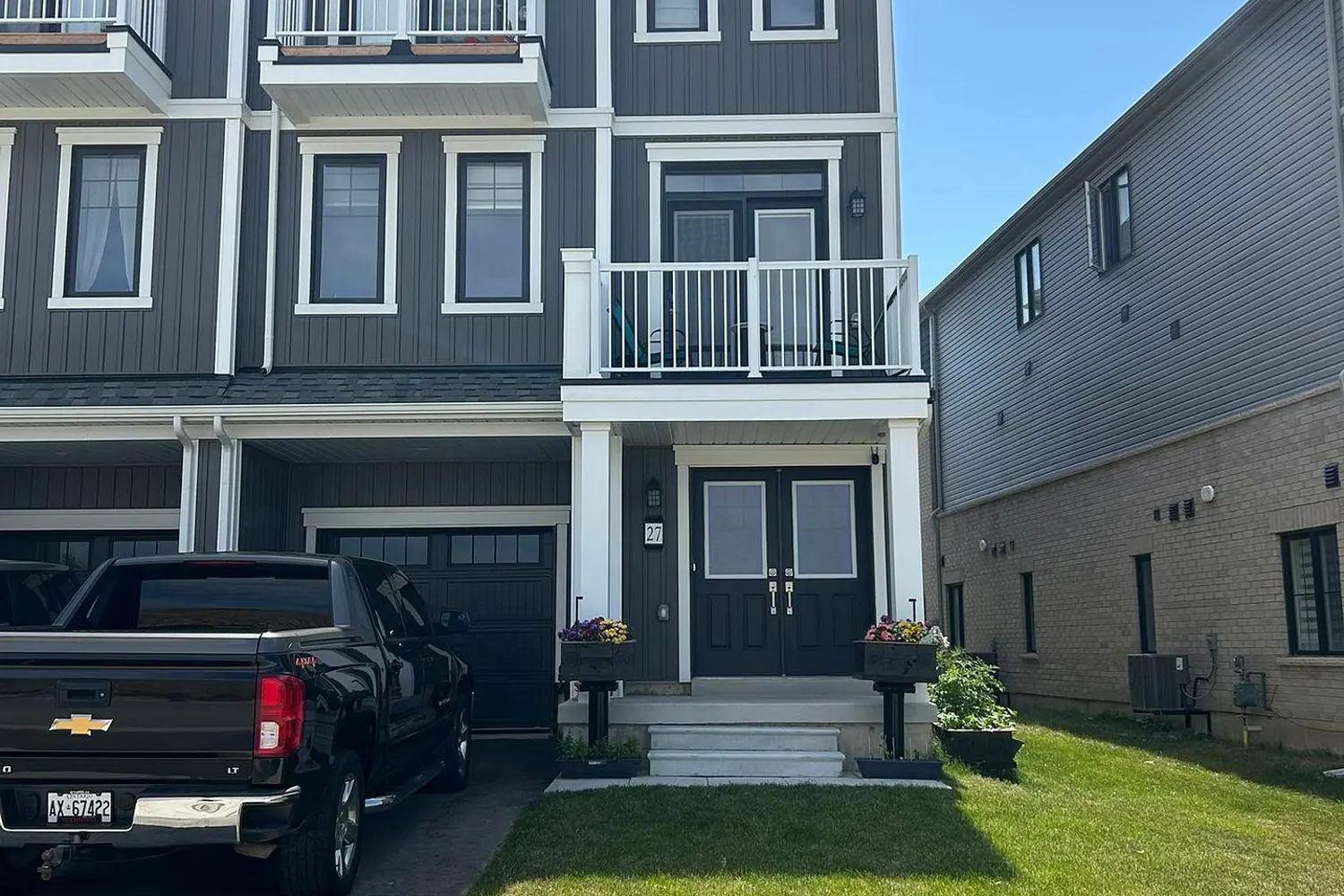 Additional image 2 of 27 Central Market Drive