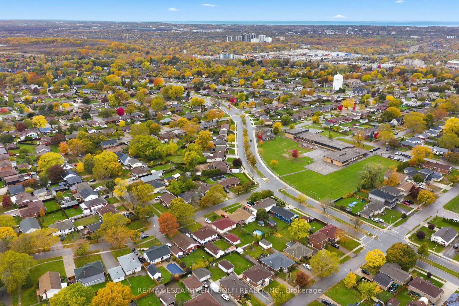 Additional image 17 of 20 Thompson Avenue