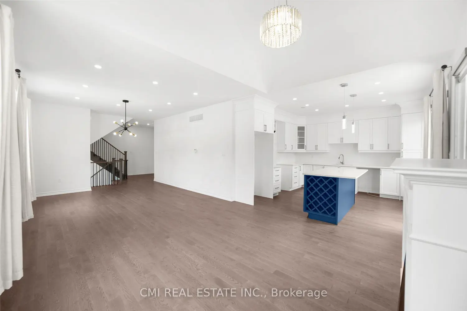 Additional image 9 of 3205 Mosley Street