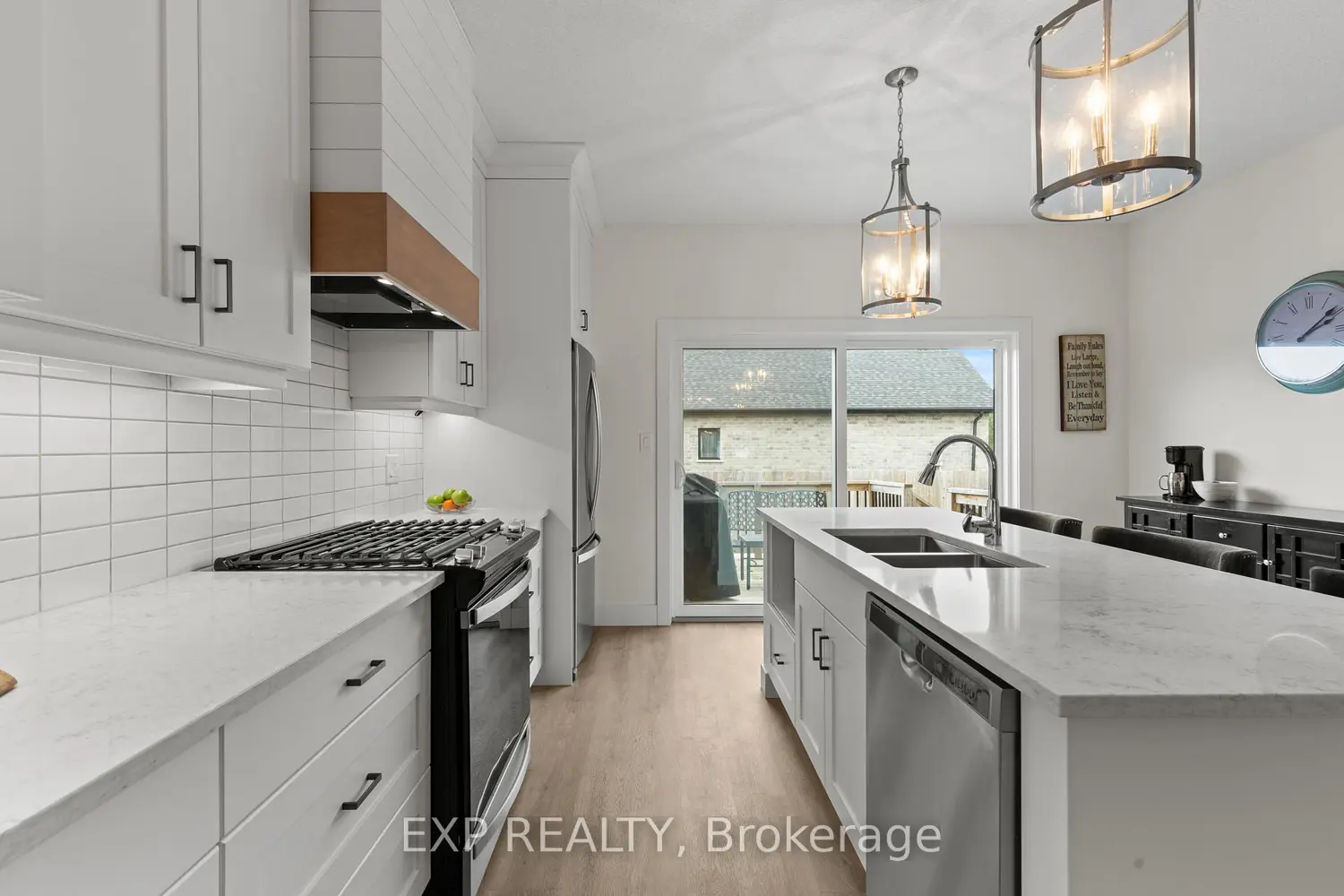 Additional image 7 of 744 Nelson Street 31