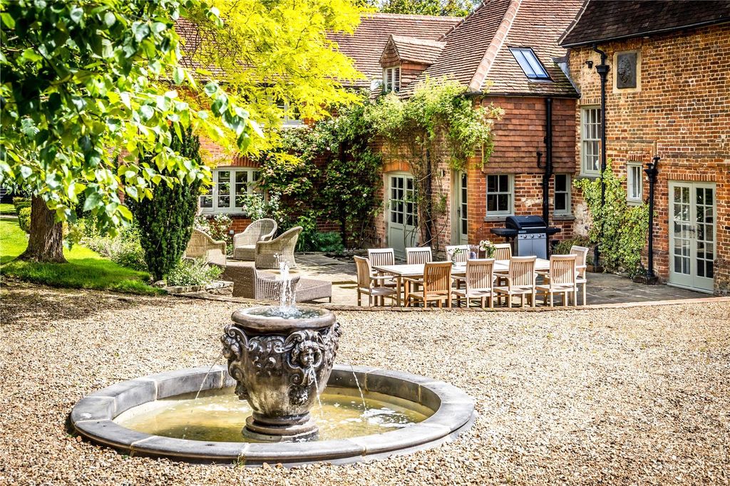 Additional image 51 of 6 bed detached house to rentBalchins Lane, Westcott, Dorking, Surrey RH4