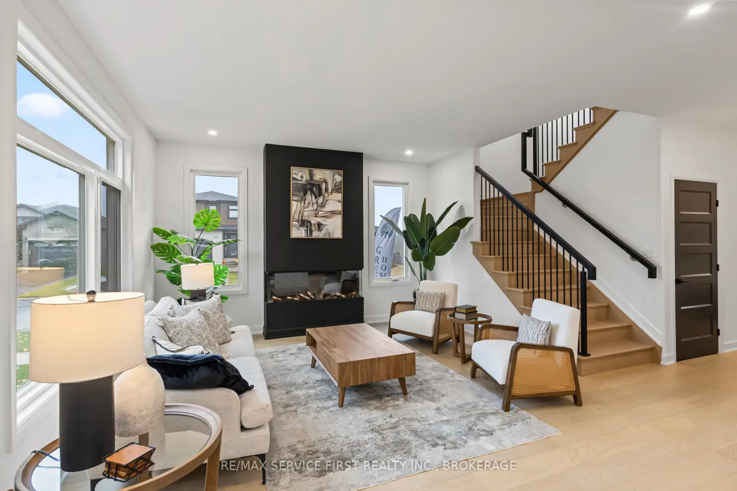 Additional image 4 of 1366 Woodfield Crescent