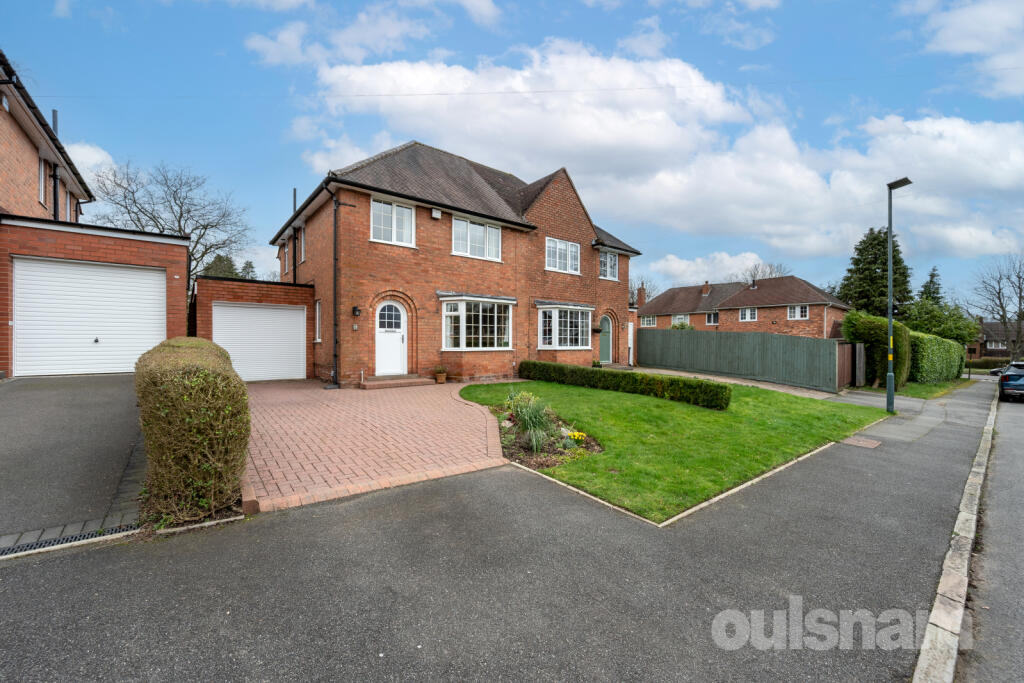 Iris Close, Bournville Village Trust, Selly Oak, Birmingham, B29