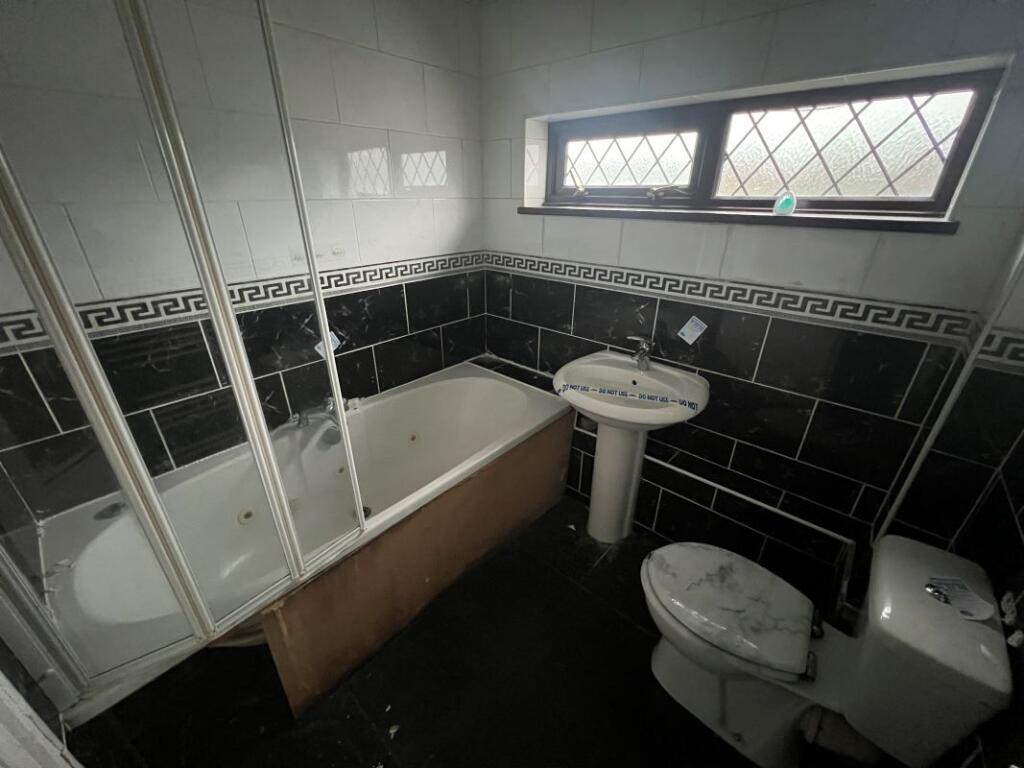 Additional image 10 of 25 Hole Farm Way, Kings Norton, Birmingham, B38 9RW