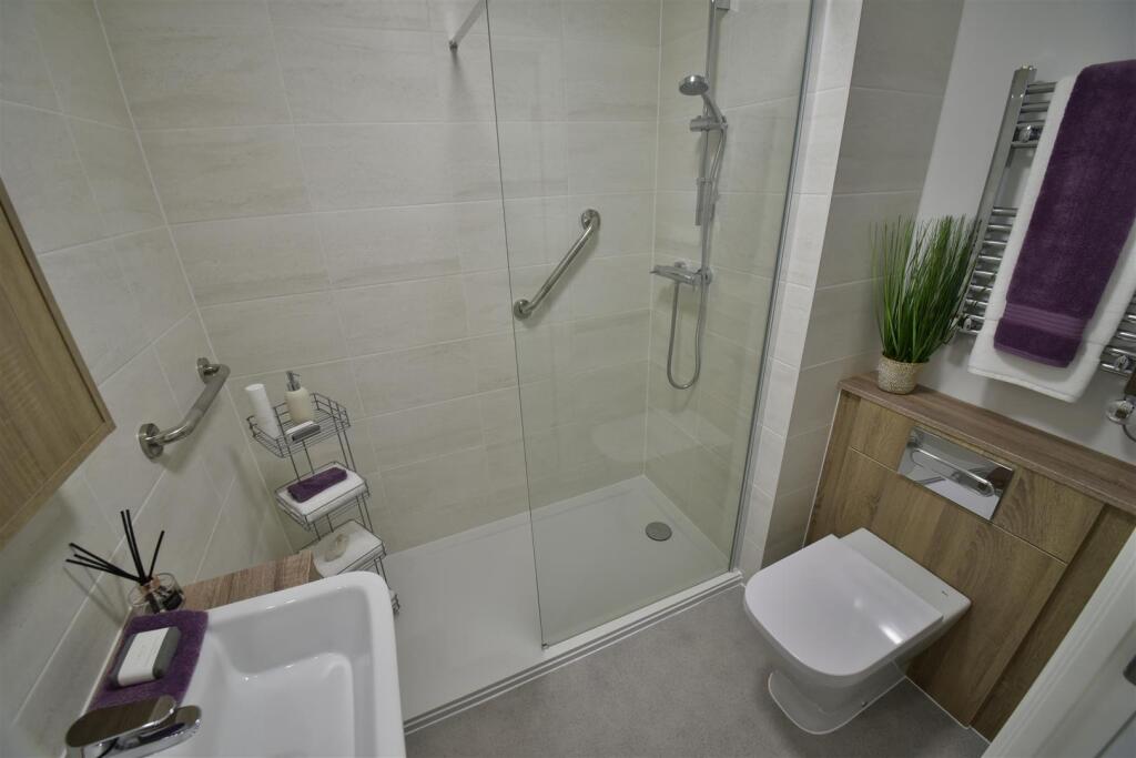 Additional image 5 of St Nicholas Lodge, Kings Norton